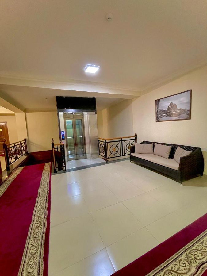 Hotel Plaza Viktoria Gyumri Luaran gambar