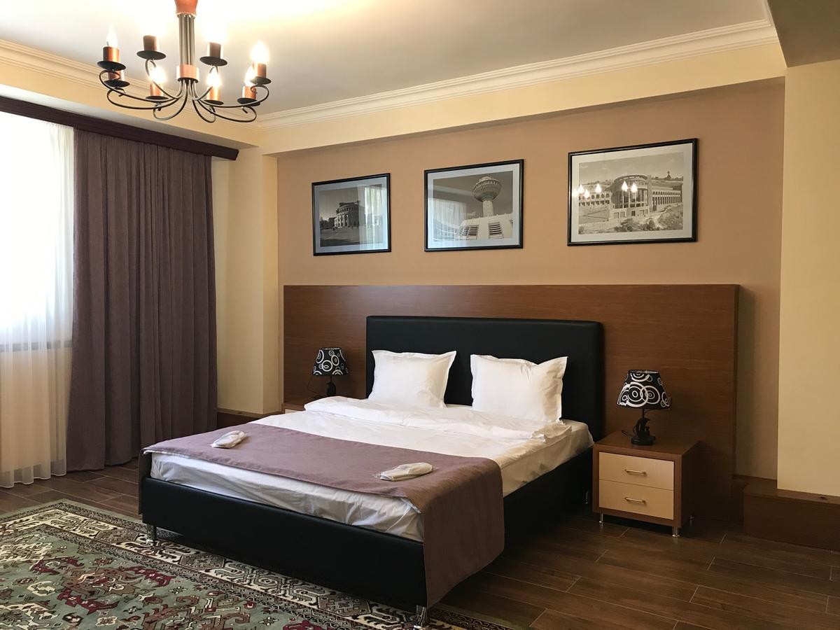 Hotel Plaza Viktoria Gyumri Luaran gambar