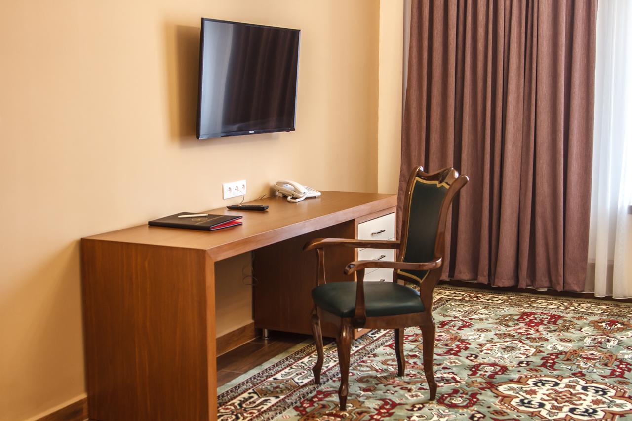 Hotel Plaza Viktoria Gyumri Luaran gambar