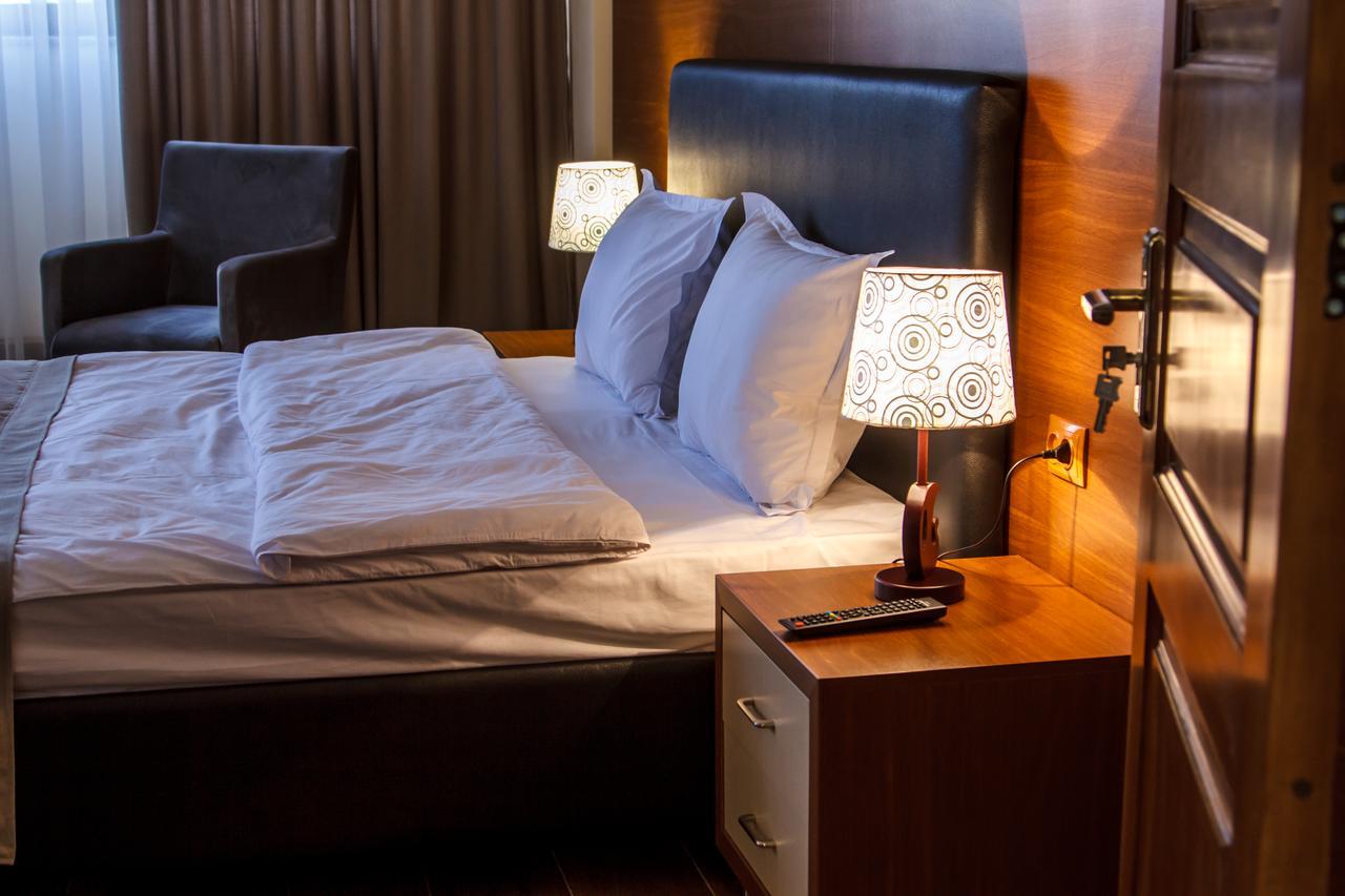 Hotel Plaza Viktoria Gyumri Luaran gambar